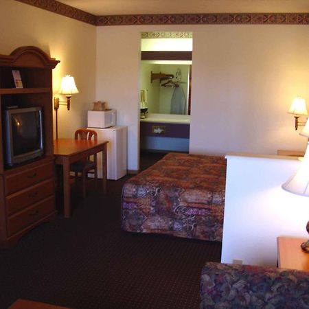 Countryside Suites אומהה מראה חיצוני תמונה