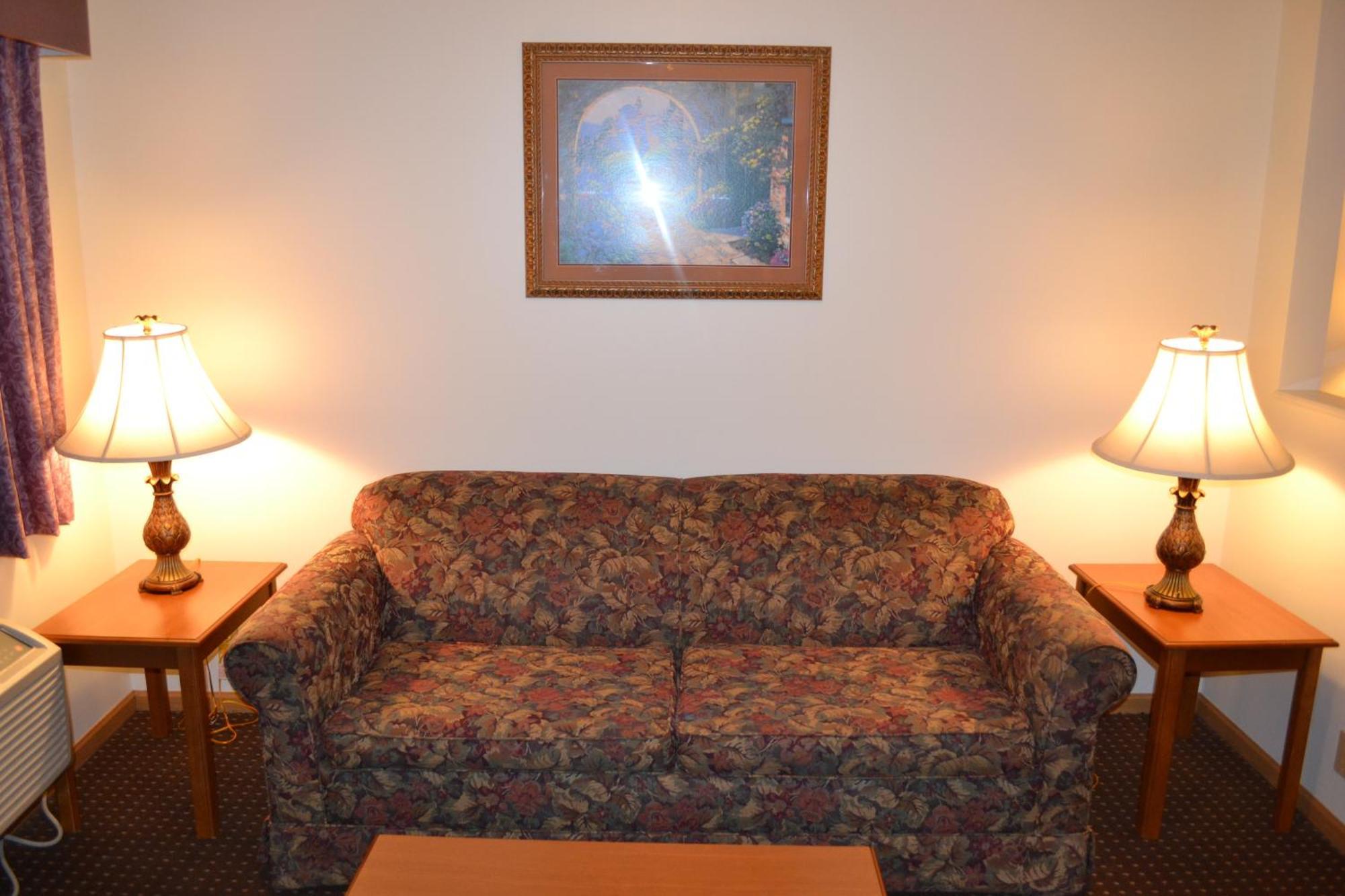Countryside Suites אומהה מראה חיצוני תמונה