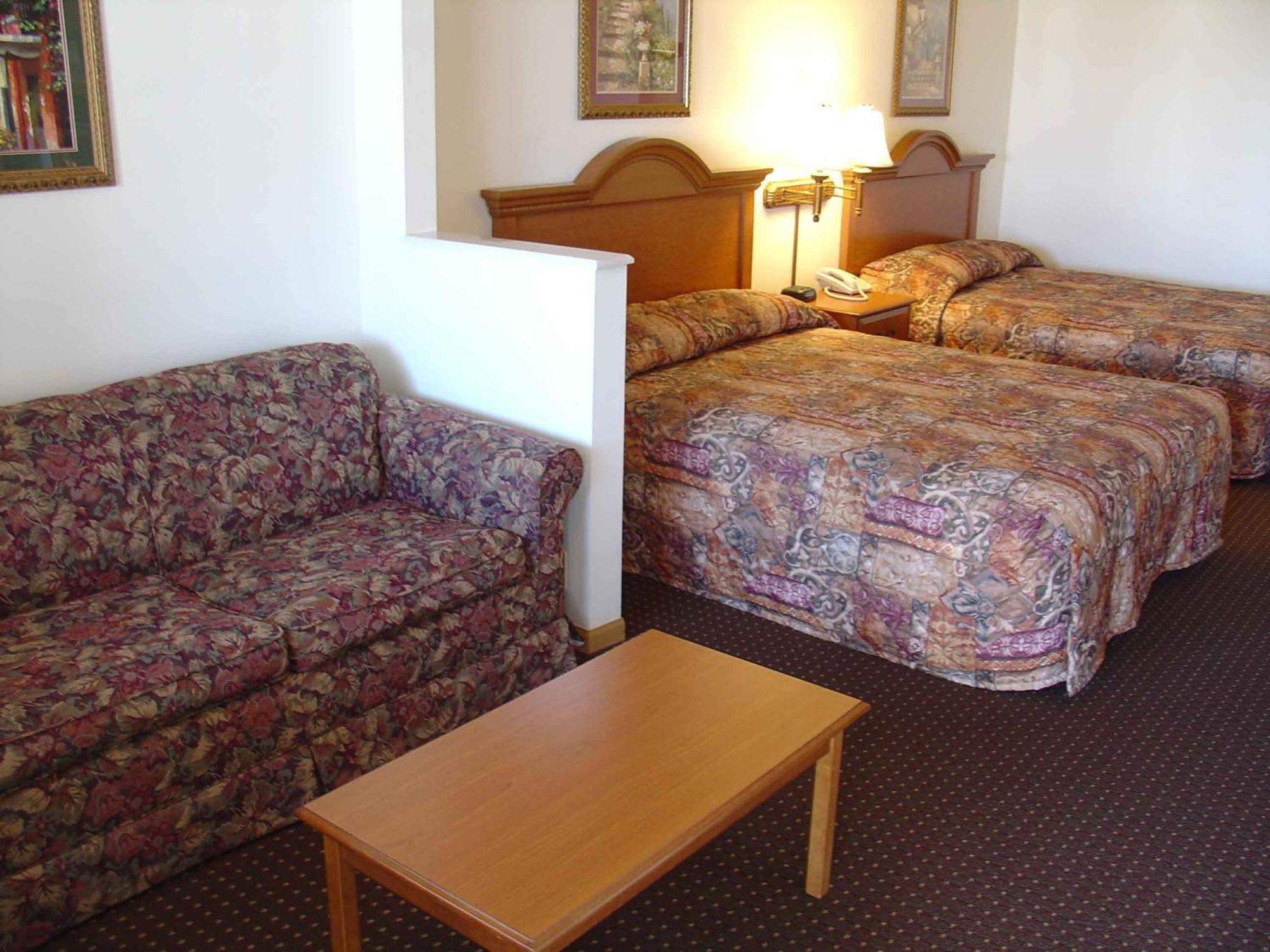 Countryside Suites אומהה מראה חיצוני תמונה