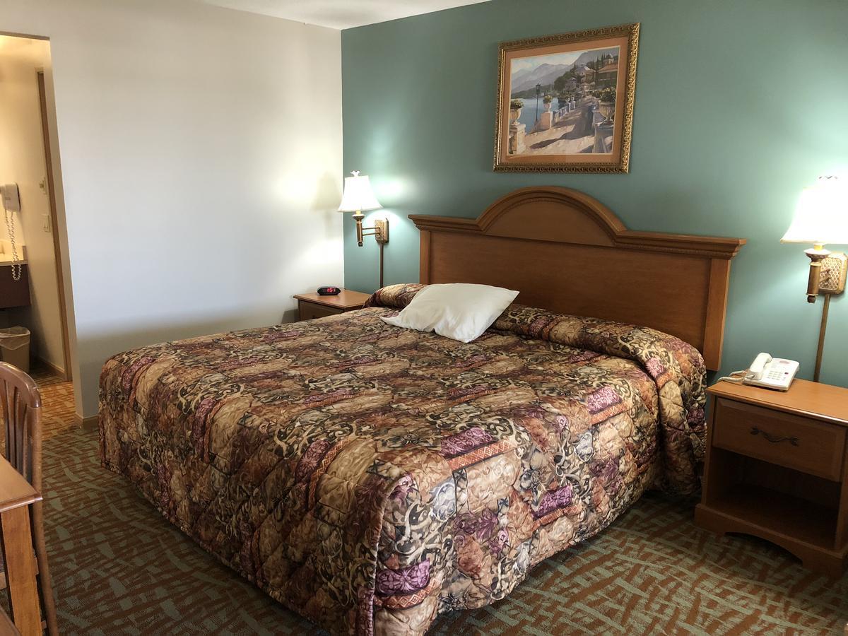 Countryside Suites אומהה מראה חיצוני תמונה